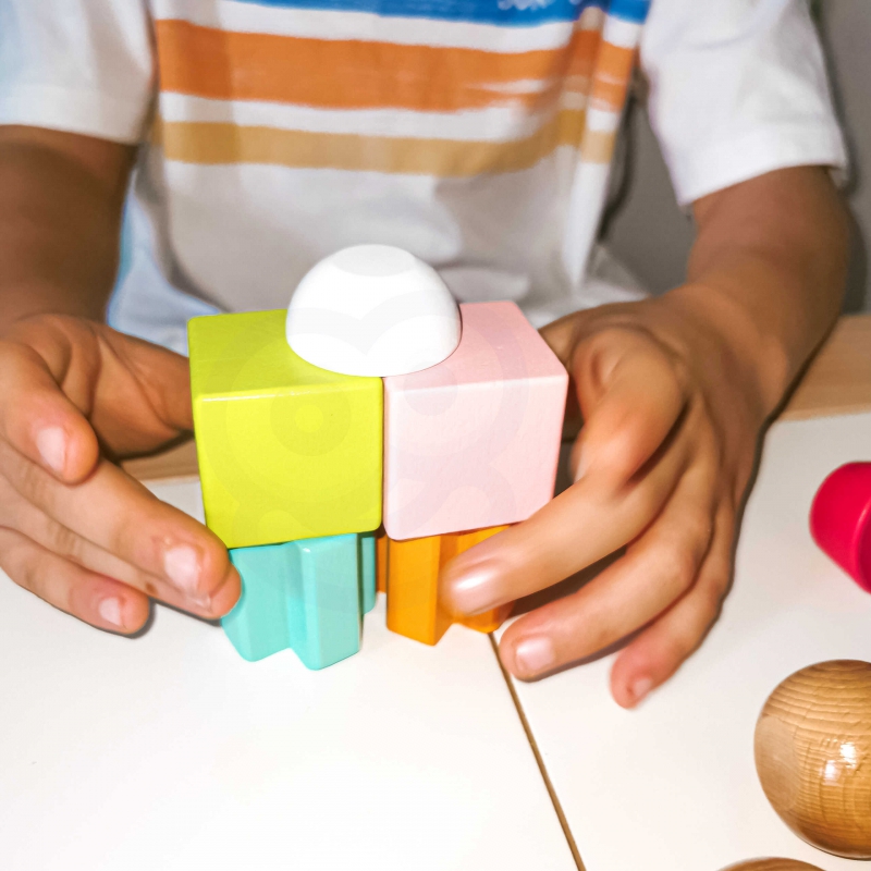 Blocuri din lemn 9 Naptaptap.ro - Magazin online jucarii Montessori, educative, de logica si de lemn. Jucarii sustenabile si ecologice.