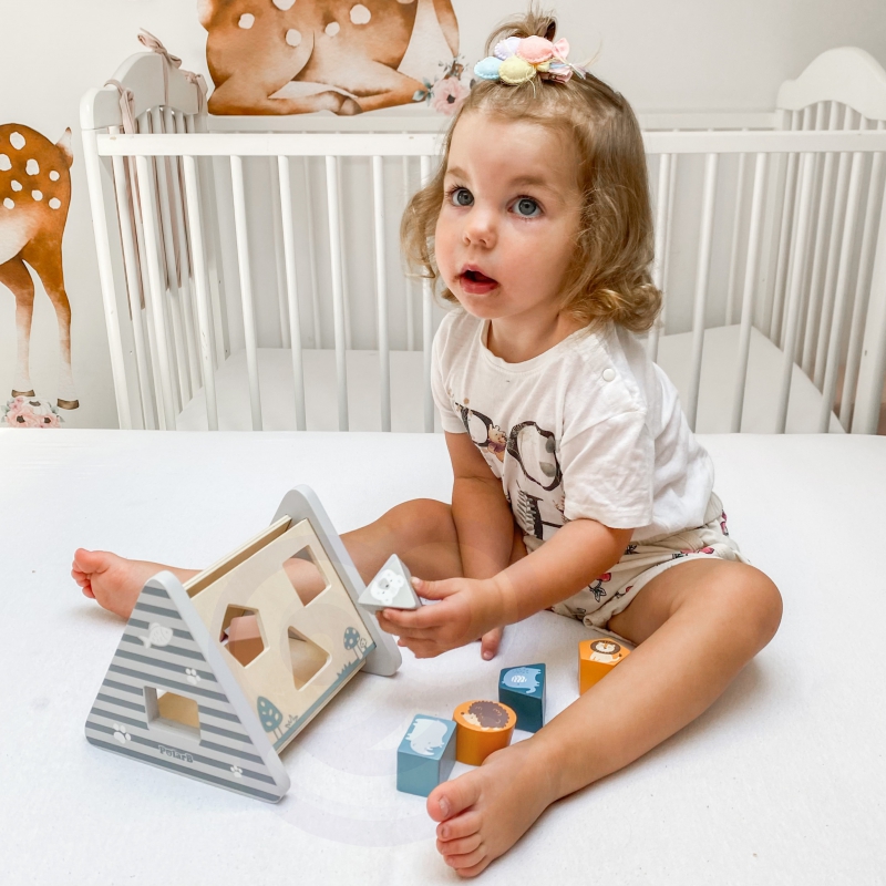 Piramida sortare din lemn 4 Naptaptap.ro - Magazin online jucarii Montessori, educative, de logica si de lemn. Jucarii sustenabile si ecologice.