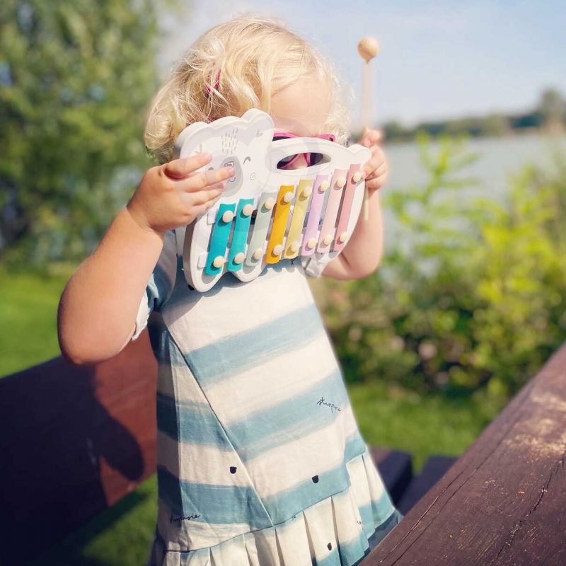 Xilofon din lemn Montessori 3 Naptaptap.ro - Magazin online jucarii Montessori, educative, de logica si de lemn. Jucarii sustenabile si ecologice.