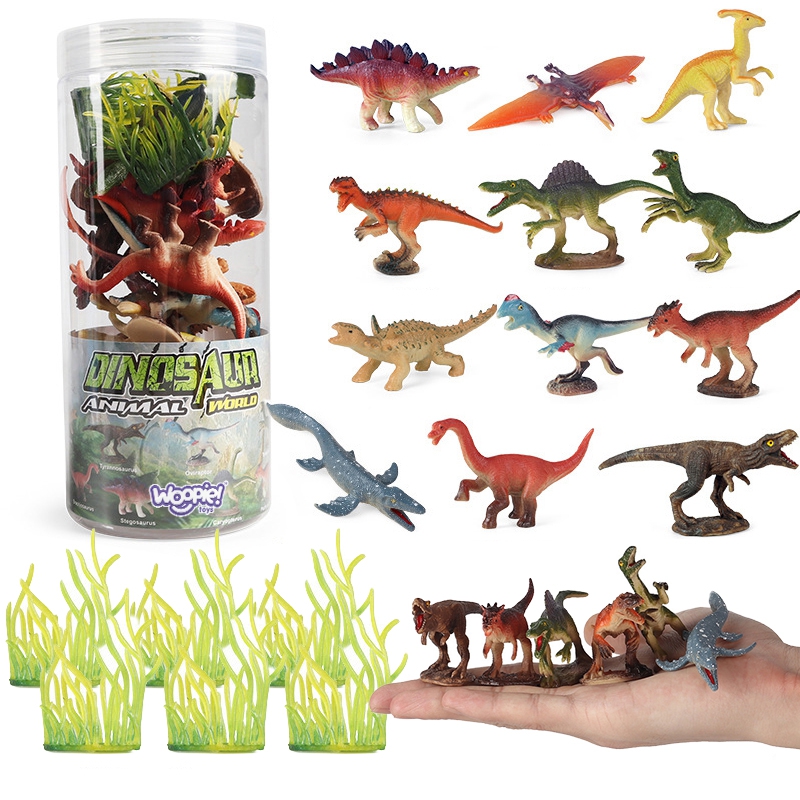 Set de figurine dinozauri 2 1 Naptaptap.ro - Magazin online jucarii Montessori, educative, de logica si de lemn. Jucarii sustenabile si ecologice.